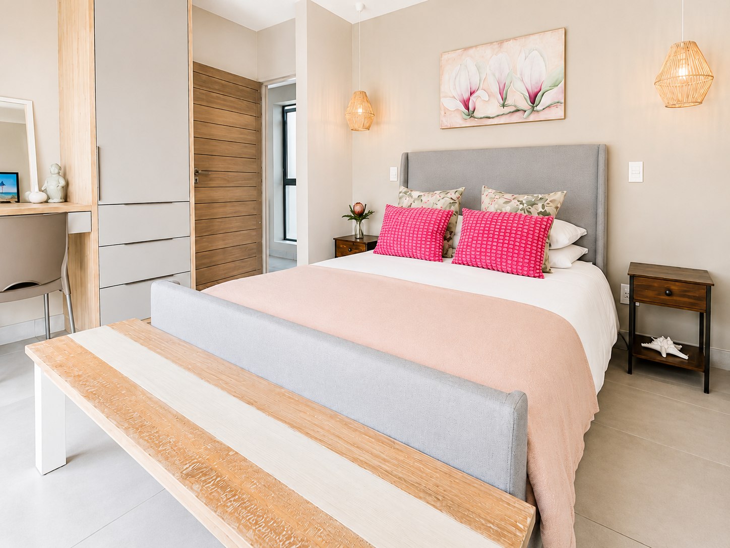 Blush Courtyard Suite photograph 4