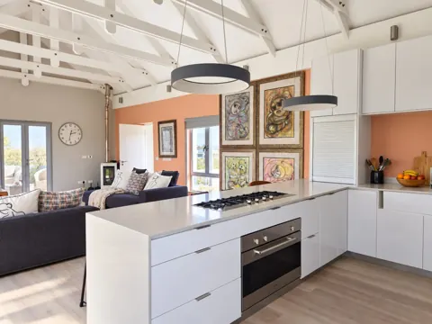 Moxie House — Artful interiors and relaxed summer living